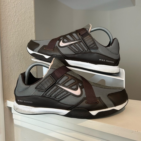 Nike Shoes - Nike Air Training Women's 313620-063 Brown Grey Hook and Loop Closure Size 9